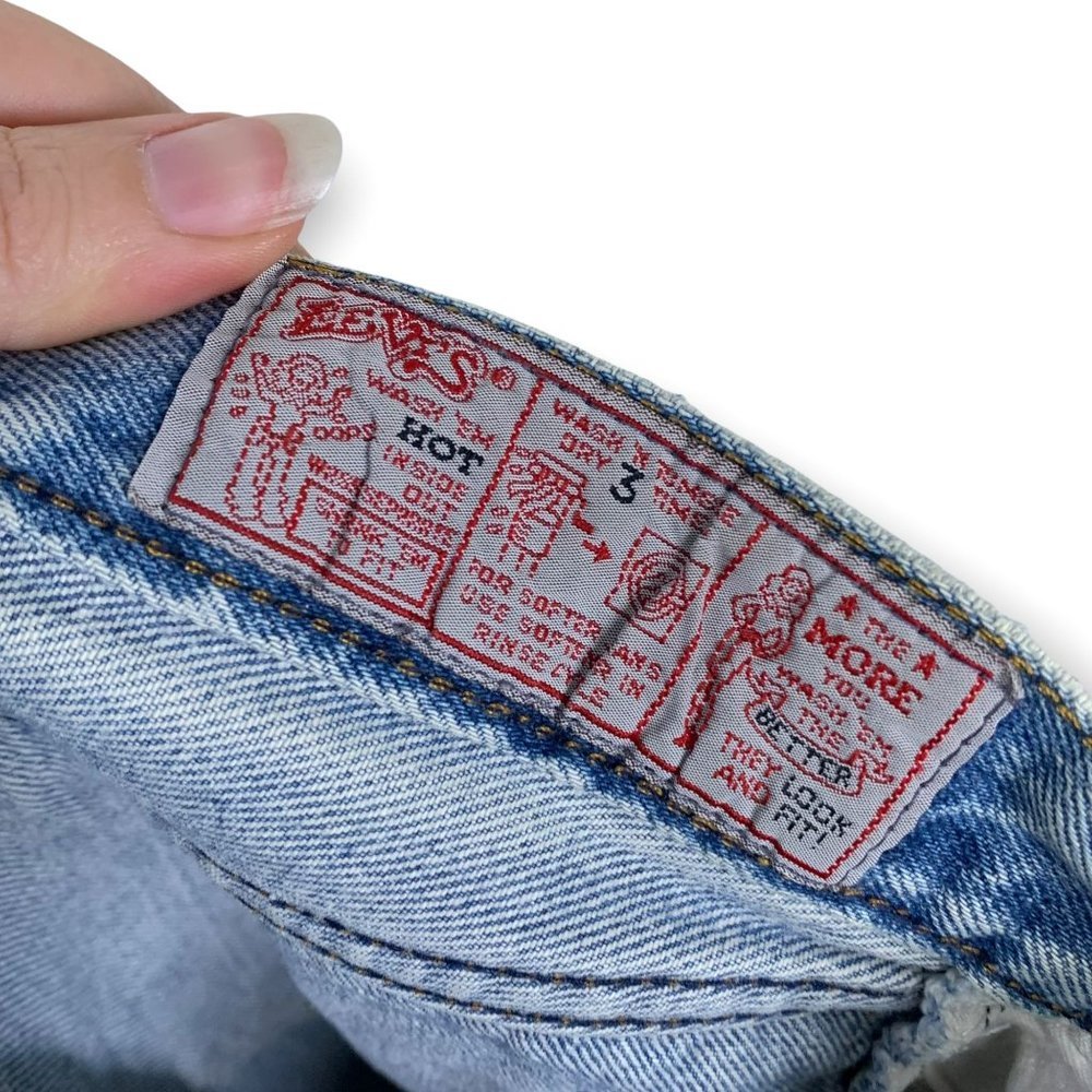 Vintage 90s Levis Bermuda High Rise Button Fly Shorts Size M - Picture 4 of 11